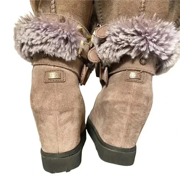 Australia Luxe Hatchet Wedge Suede Shearling Faux Rabbit Fur Boot Size: 8 - Picture 4 of 12